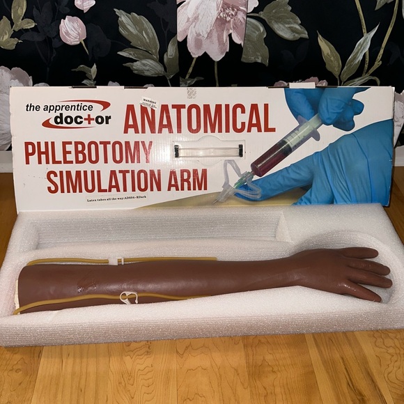 Phlebotomy Arm - Picture 1 of 1